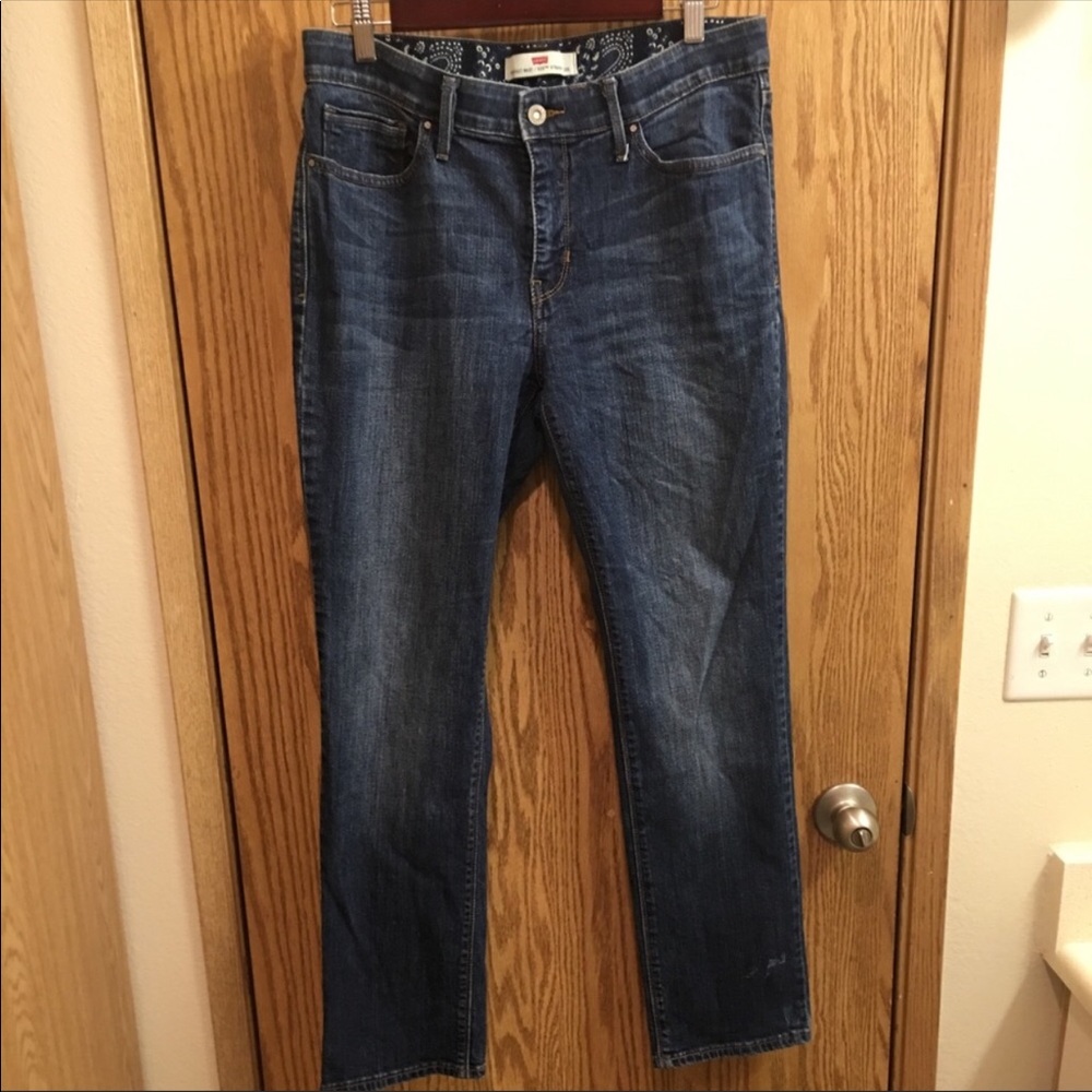 Straight leg Perfect waist Levi jeans